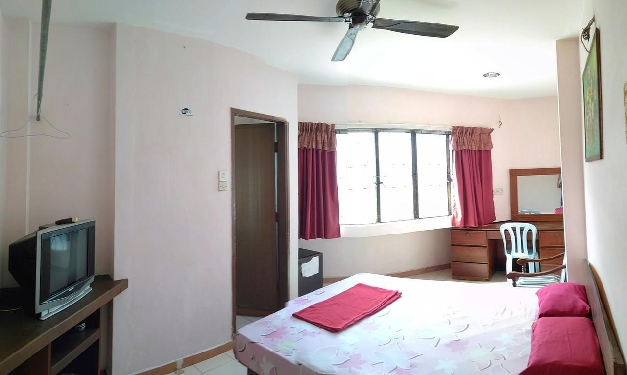 New Budget Inn Hotel Chukai Extérieur photo