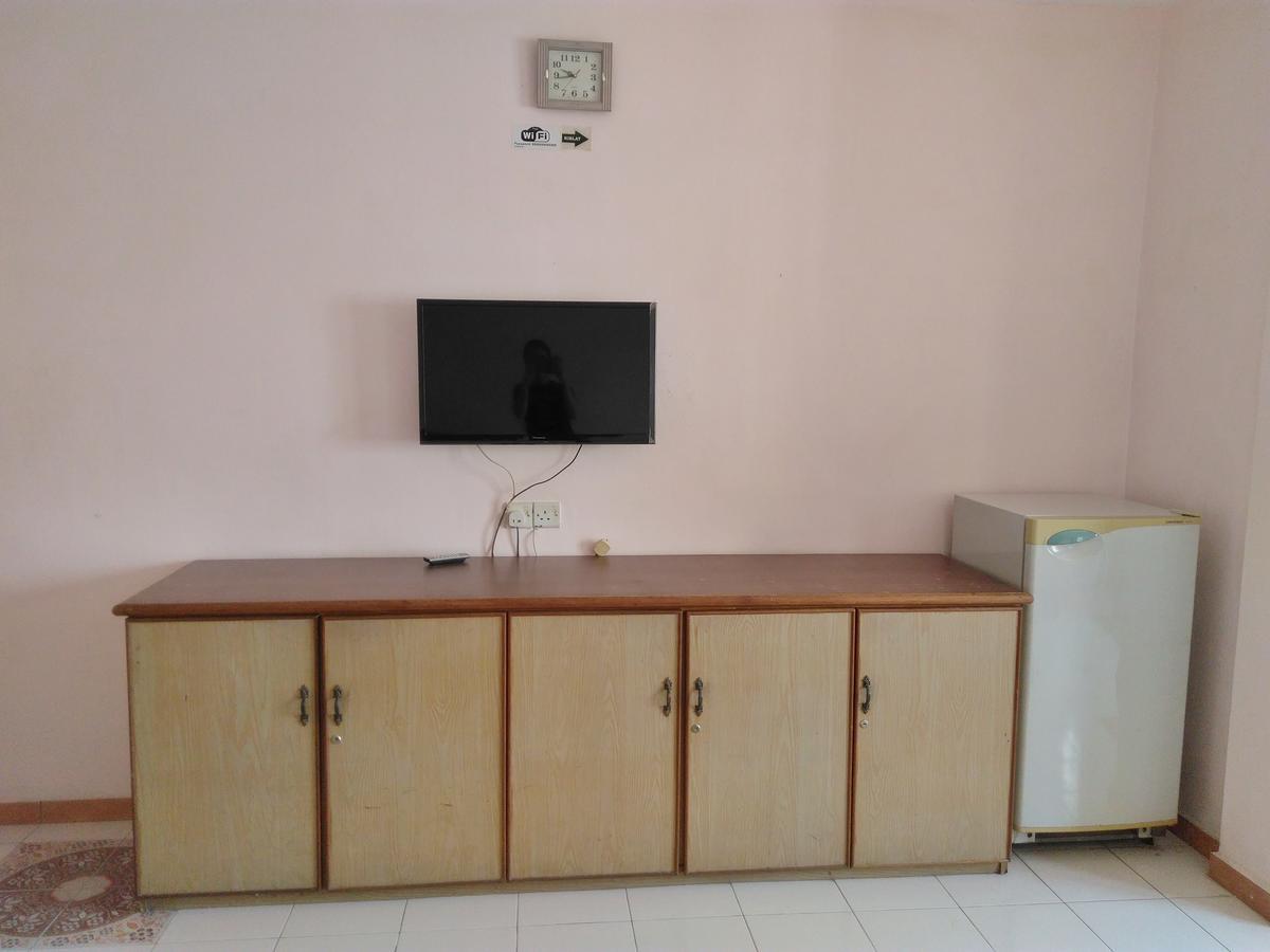 New Budget Inn Hotel Chukai Extérieur photo